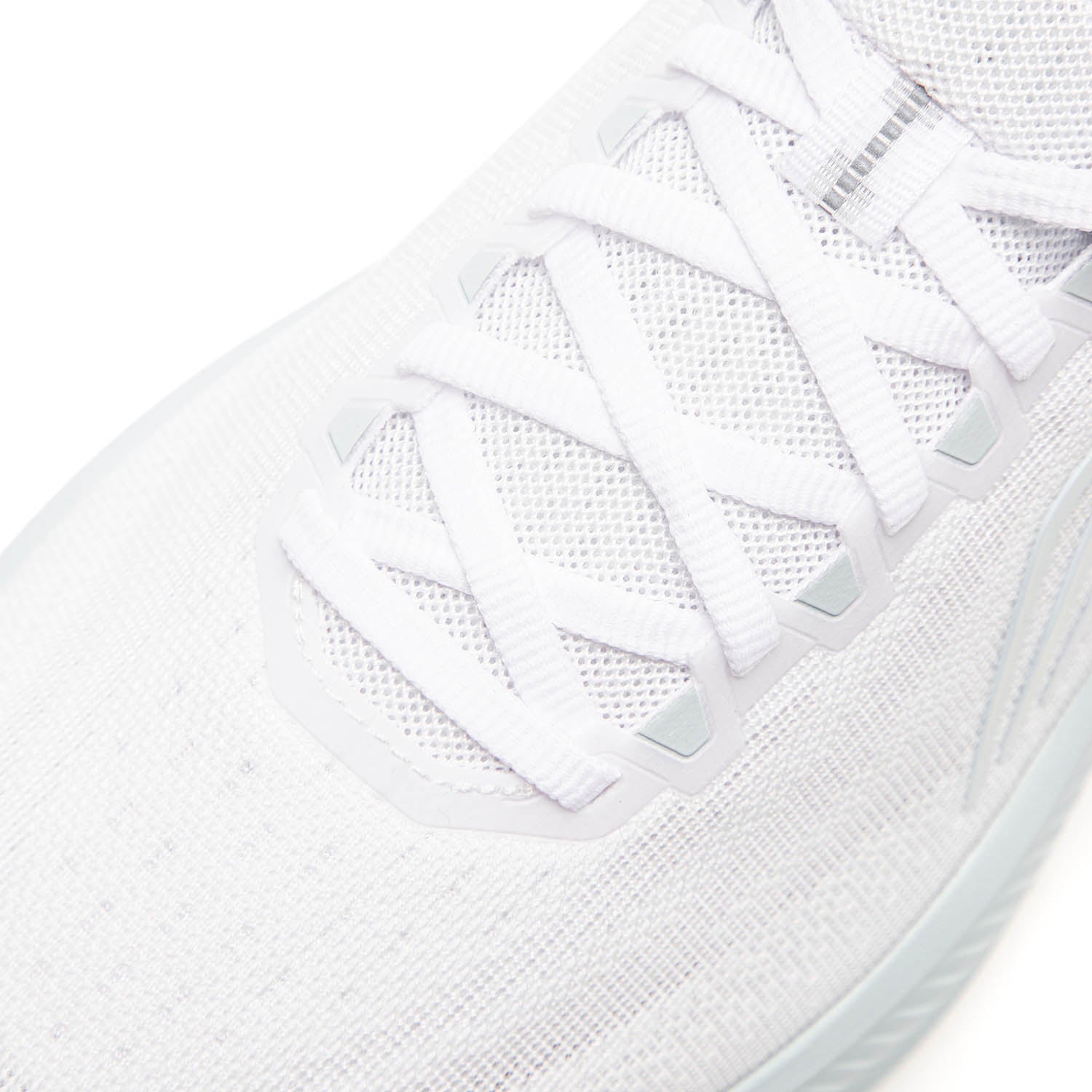 Li-Ning YueYing 5 Pro White
