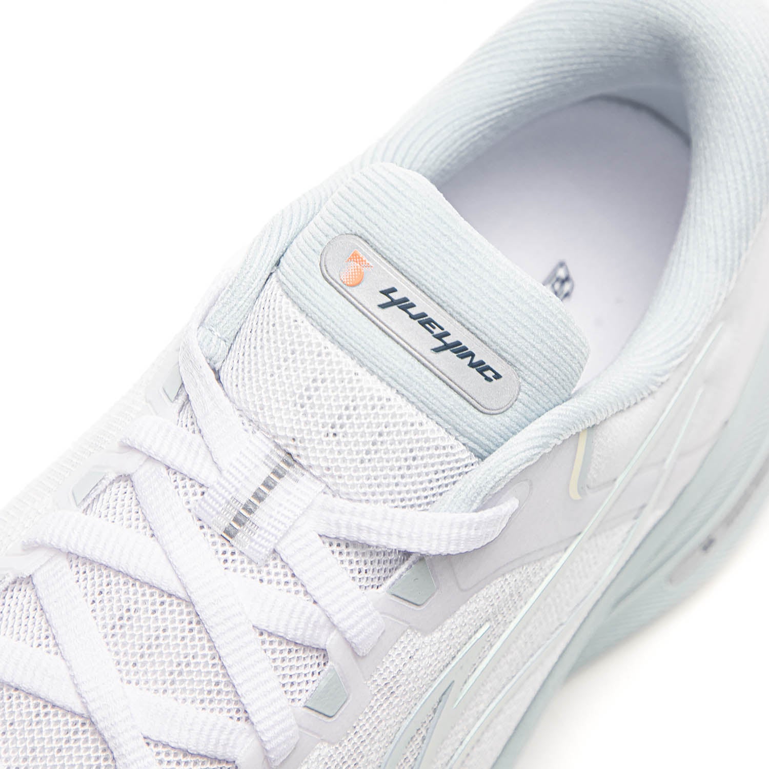 Li-Ning YueYing 5 Pro White